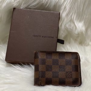 AUTHENTIC Louis Vuitton Damier Mens Wallet